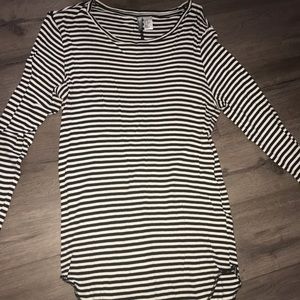 Divided Men’s top